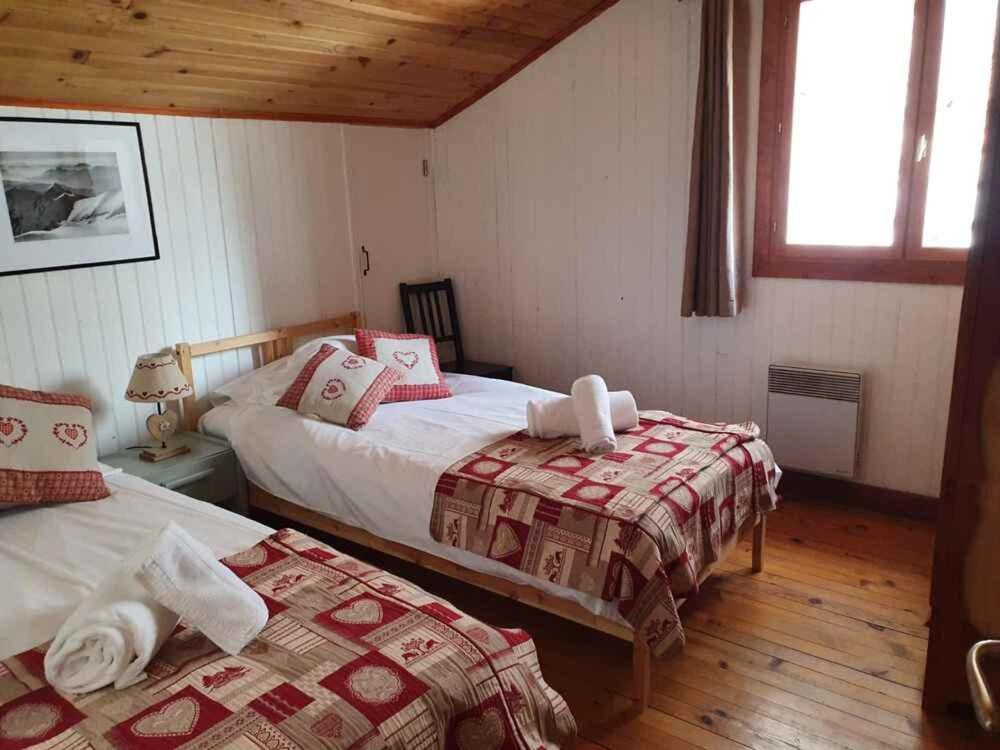 Falcon With Hot Tub - In A Great Location! Chalé Chamonix